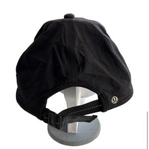Lululemon Women Black Running Hat